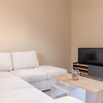 Apartamento Spiros House *