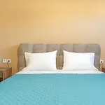 Spiros House Zvoronáta