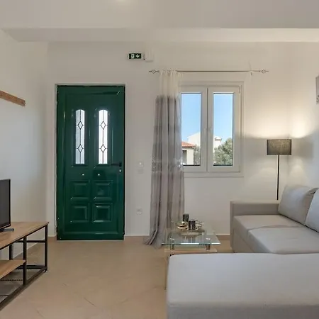 Spiros House Apartamento