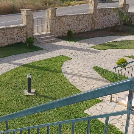 Spiros House * Σβορωνάτα