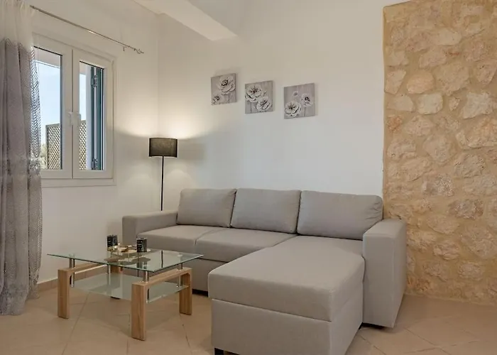 Spiros House Svoronata