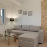 Spiros House Svoronata